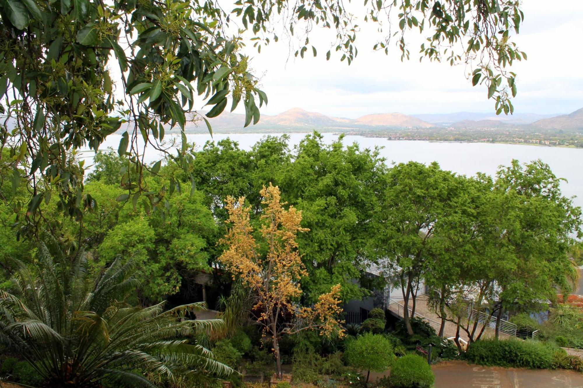 Hartbeespoortdam Lodge المظهر الخارجي الصورة