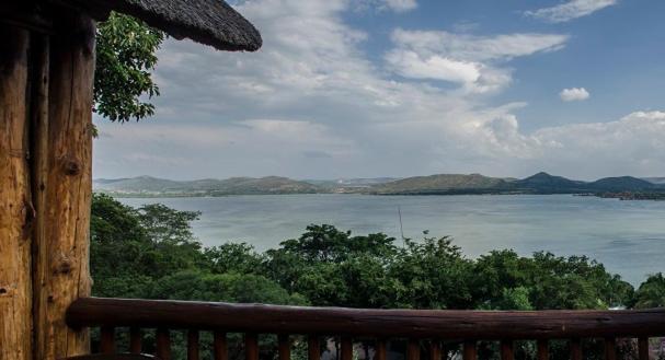 Hartbeespoortdam Lodge المظهر الخارجي الصورة